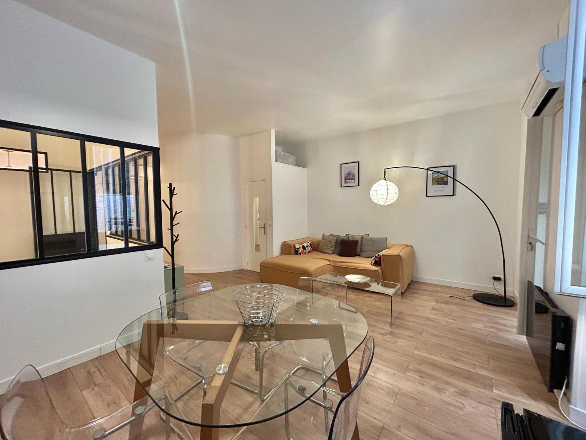 Chez Marie Et Romain- Appartement De Charme Au Coeur De La Joliette Proche Panier Centre Ville Марсель Екстер'єр фото